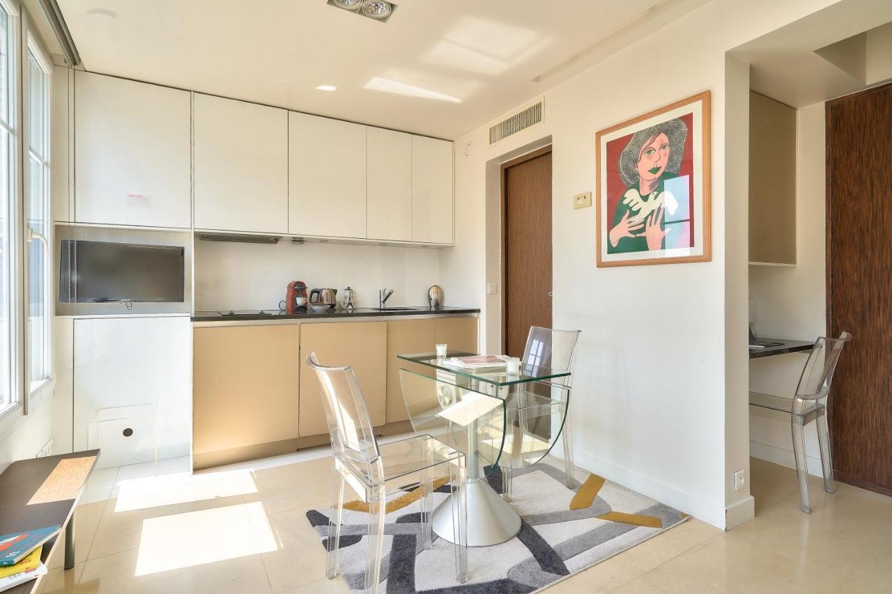 Designed Studio With Ac-Terrasse Vue Tour Eiffel Paris Exterior foto